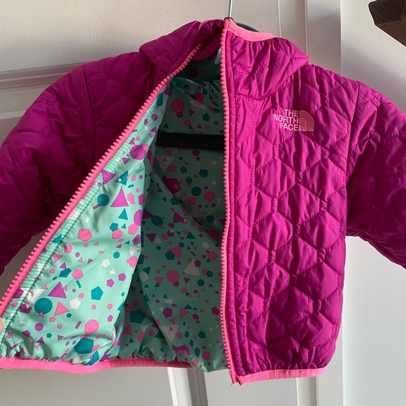 The North Face Infant Jacket - Picture 2 of 3